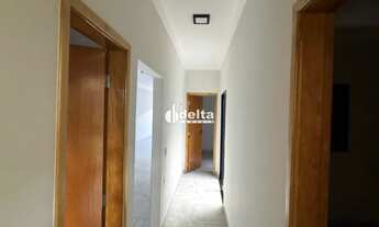 Imagem 6: Casa disponível para venda no bairro Novo Mundo em Uberlândia MG