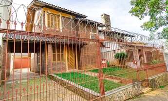 Imagem 3: Casa sobrado na zona norte de 3 dormitórios 3 vagas e piscina