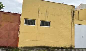 Imagem: Casa à venda com Ponto Comercial em Jardim