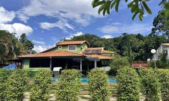 Imagem 2: Casa de Condomínio 5 Quartos, 3 Suítes, 5 Vagas de Garagem Cobertas e Área de Lazer Privad