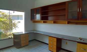 Imagem 3: Casa com Maravilhosa Área de Lazer para Locação no Novo Horizonte