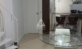 Imagem 4: Apartamento duplex à venda, 2 quartos, 2 suítes, 1 sacada, 1 vaga, 60m², Botafogo. RIO DE