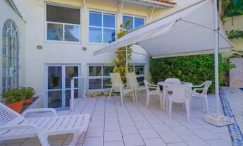 Imagem 6: Casa térrea com lazer privativo: piscina, sauna, varanda gourmet, quadra e academia!