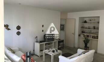 Imagem 4: PRIVILEGIO IMOVEIS VENDE: Ótimo apartamento com vista para a pedra da Gávea