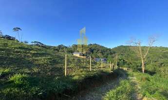 Imagem 3: Sítio para Venda em Navegantes, Escalvados, 2 dormitórios, 2 banheiros, 1 vaga