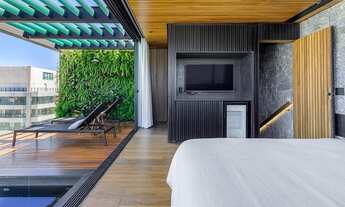 Imagem 5: Incrível cobertura reformada, vista deslumbrante para a pedra do Arpoador e o mar