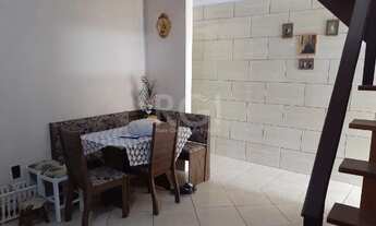 Imagem 2: Porto Alegre - Casa Padrão - Hípica