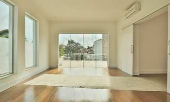 Imagem 7: Casa em Condomínio para Venda em Alphaville Santana de Parnaíba-SP