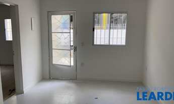 Imagem: CASA TÉRREA - ÁGUA RASA - SP