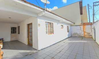 Imagem: Casa Residencial para Venda no Cajuru em