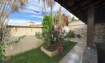 Imagem: Casa com 3 dormitórios para alugar em Contagem