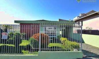 Imagem: Casa com 5 quartos em São José