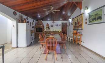 Imagem 7: Casa com infraestrutura e lazer completos!