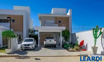 Imagem: CASA EM CONDOMÍNIO - PINHEIRO - SP