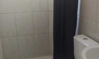 Imagem 4: Apartamento para aluguel e venda possui 60 metros quadrados com 2 quartos