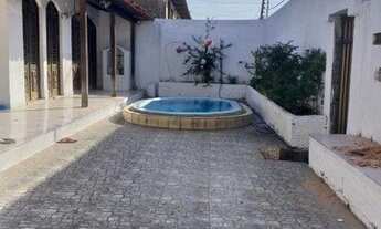 Imagem 4: Casa para venda tem 293 metros quadrados com 5 quartos em COHAPAM - São Luís - MA