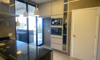 Imagem 7: Casa de condomínio sobrado para venda com 298 metros quadrados com 3 quartos