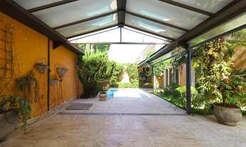 Imagem 5: Luxuosa Mansão Em Condominio na Melhor Rua Fechada Do Bairro. Aqui A Segurança É Primordia