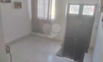 Imagem: Casa com 03 Quartos em Piedade