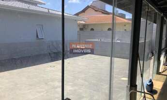 Imagem 4: Casa para Venda em Florianópolis, Córrego Grande, 4 dormitórios, 2 suítes, 3 banheiros, 4