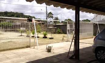 Imagem 5: Apartamento para aluguel e venda possui 65 metros quadrados com 2 quartos