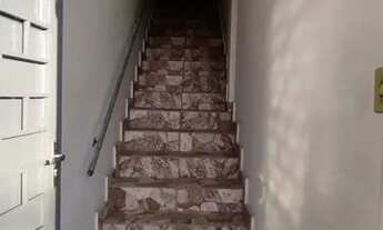 Imagem 5: VENDO IMÓVEL COM 4 CASAS E 2 LOJAS