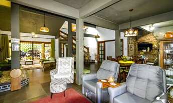 Imagem 7: CASA COM 5 DORMITRIOS, 4 SUITES, 5 VAGAS, CASA DE HÓSPEDES