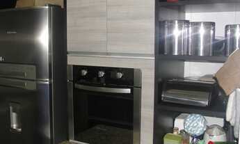 Imagem 3: Sobrado para venda possui 240 metros quadrados com 4 quartos em Vila Suzana - São Paulo