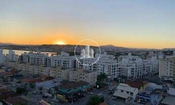 Imagem 2: Apartamento no Abraão, 3 Dormitórios, sendo 1 suíte e 2 vagas