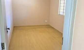 Imagem 6: Casa para aluguel com 250 metros quadrados com 4 quartos em Santa Mônica - Uberlândia - MG