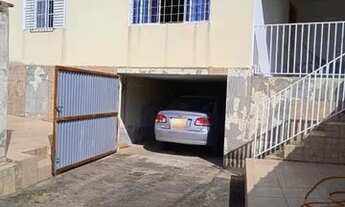 Imagem 2: Casa Centro de Angatuba