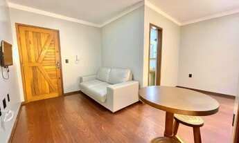 Imagem: No centro. Próximo à praça do mini golf