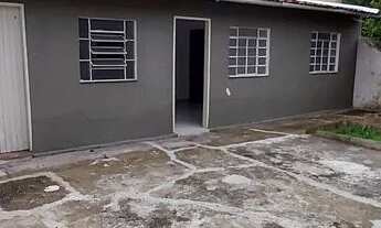 Imagem: Casa com 03 quartos no Centro de Lorena