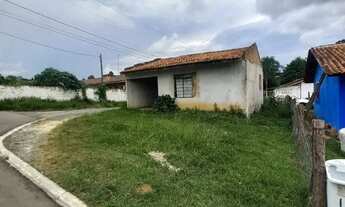 Imagem: Casa localizada no bugre pessegueiros