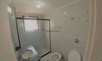 Imagem 7: Apartamento em ótimo estado em Moema bem arejado, 2 vagas condomínio completo