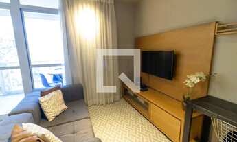 Imagem 2: Apartamento para Aluguel - Real Parque, 1 Quarto, 35 m2