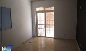 Imagem: RIBEIRÃO PRETO - Casa Padrão - JARDIM