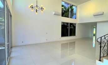 Imagem 4: Casa para aluguel e venda no Alphaville Barra da Tijuca com 560 m2 com 4 Suítes