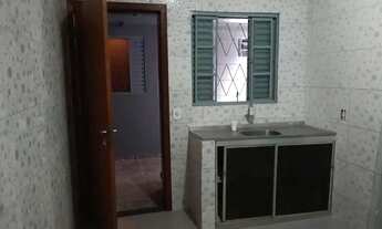 Imagem 2: RB- Casa 3/4 na Lapinha prox ao Posto BR