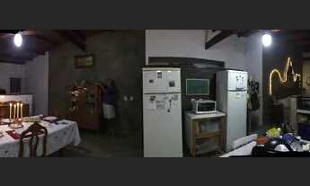 Imagem 4: Casa de frente à praia