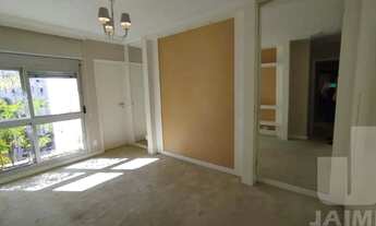 Imagem 7: Apartamento espaçoso, bem localizado e com 2 suítes ? Pronto para morar!