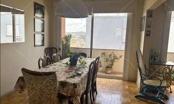 Imagem 2: Apartamento 2 quartos, desocupado, andar alto na cidade Baixa!