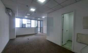 Imagem: Locação de Comercial / Sala na cidade