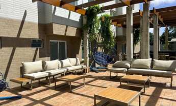 Imagem 6: Apartamento 2/4 semi mobiliado Altiplano