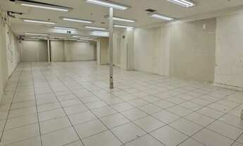 Imagem 2: BAIXO GLORIA - Lojão de frente para Rua