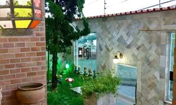 Imagem 2: Casa com 4 dormitórios à venda, 246 m² por R$ 980.000,00 - Bom Clima - Juiz de Fora/MG