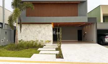 Imagem: Linda casa térrea no Condomínio Jardins