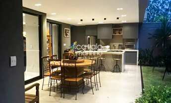 Imagem: Casa em condomínio à venda de 3 quartos