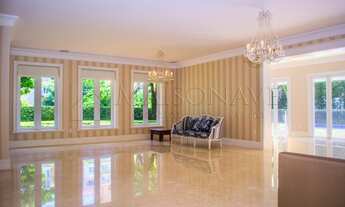 Imagem 3: Mansão na principal Avenida de de Jurerê!