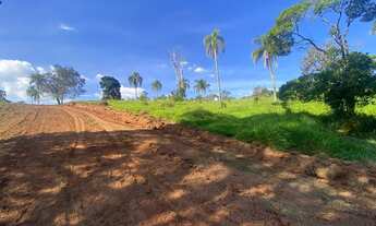 Imagem 2: Lote/Terreno para venda possui 1000 metros quadrados em Vila Maria Helena - Carapicuíba